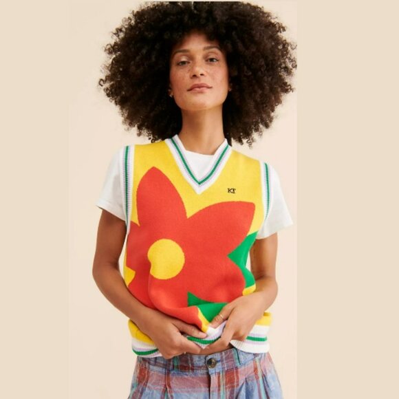 Anthropologie Sweaters - Anthropologie Kina & Tam Yellow Red Green Azalea Floral Sweater Vest Sz XS
